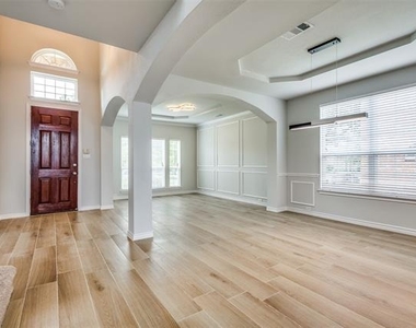 11532 Gatesville Drive - Photo Thumbnail 3
