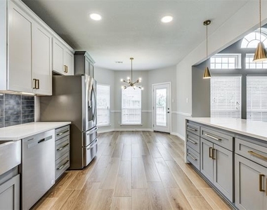 11532 Gatesville Drive - Photo Thumbnail 17