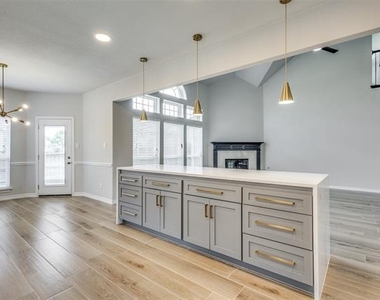 11532 Gatesville Drive - Photo Thumbnail 16