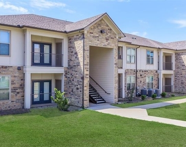 2991 Lakeside Drive - Photo Thumbnail 5