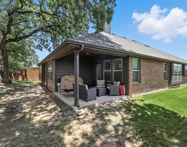 221 Gardenia Drive - Photo Thumbnail 27