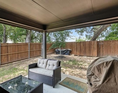 221 Gardenia Drive - Photo Thumbnail 26