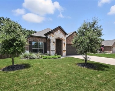 221 Gardenia Drive - Photo Thumbnail 1