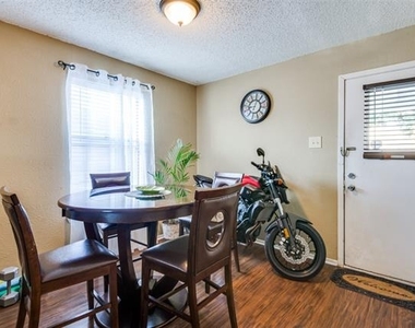 3309 Fallmeadow Street - Photo Thumbnail 4