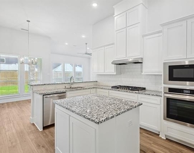 6249 White Creek Drive - Photo Thumbnail 6