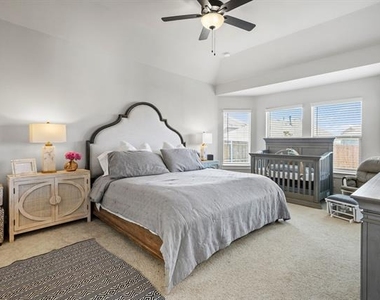 638 Taylor Drive - Photo Thumbnail 9
