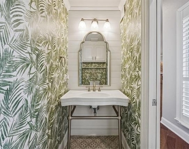 2900 Creek View Drive - Photo Thumbnail 31