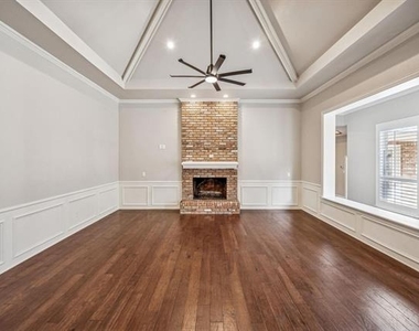 2900 Creek View Drive - Photo Thumbnail 11