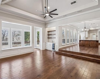 2900 Creek View Drive - Photo Thumbnail 12