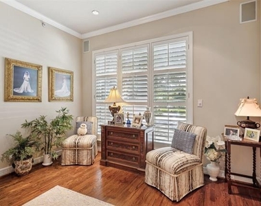 3401 Lee Parkway - Photo Thumbnail 15
