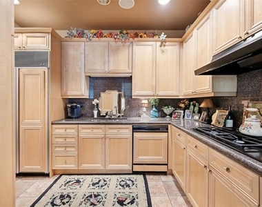 3401 Lee Parkway - Photo Thumbnail 12
