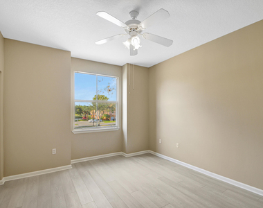 2030 Alta Meadows Lane - Photo Thumbnail 10