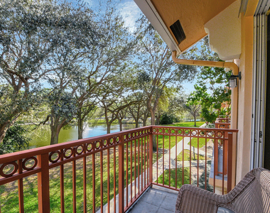 2030 Alta Meadows Lane - Photo Thumbnail 8
