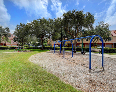 2030 Alta Meadows Lane - Photo Thumbnail 30