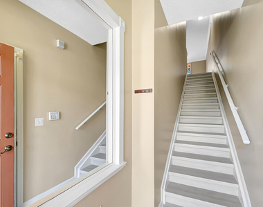 2030 Alta Meadows Lane - Photo Thumbnail 1