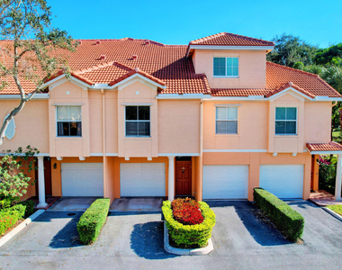2030 Alta Meadows Lane - Photo Thumbnail 24