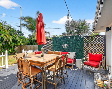 320 Riverdale Road - Photo Thumbnail 35