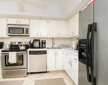 8334 Cypress Lane - Photo Thumbnail 24