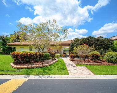 8334 Cypress Lane - Photo Thumbnail 34