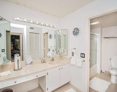 8334 Cypress Lane - Photo Thumbnail 12