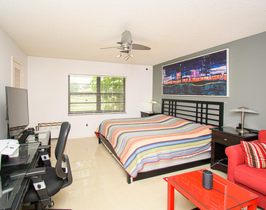 8334 Cypress Lane - Photo Thumbnail 14