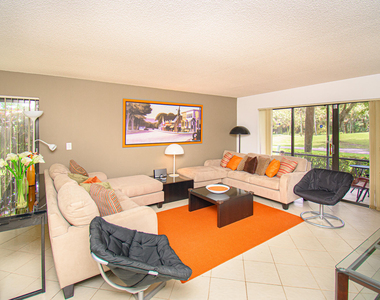 8334 Cypress Lane - Photo Thumbnail 9