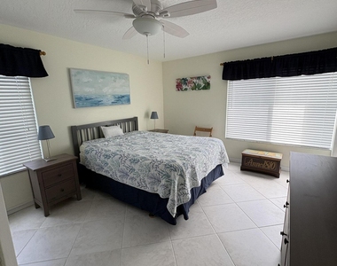 2400 S Ocean Drive - Photo Thumbnail 9