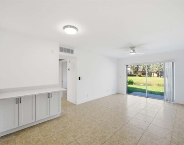3228 Coral Ridge - Photo Thumbnail 4