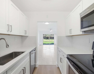 3228 Coral Ridge - Photo Thumbnail 12