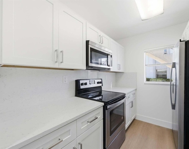 3228 Coral Ridge - Photo Thumbnail 11