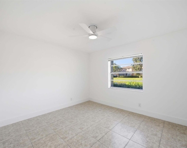 3228 Coral Ridge - Photo Thumbnail 13