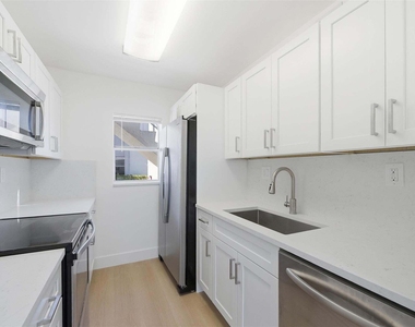 3228 Coral Ridge - Photo Thumbnail 10