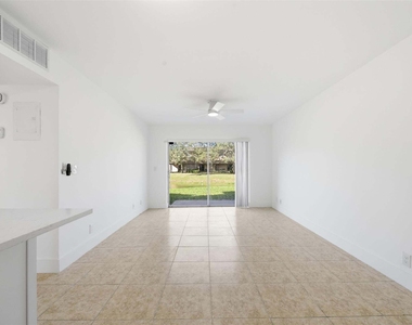 3228 Coral Ridge - Photo Thumbnail 7