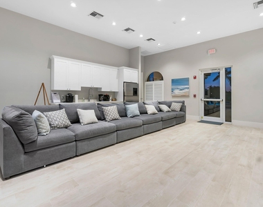 4621 Windward Cove Lane - Photo Thumbnail 55