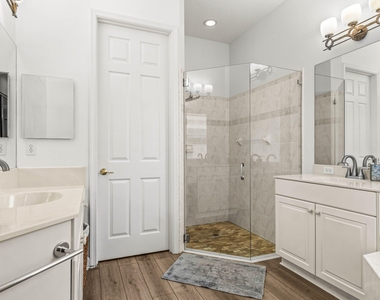 4621 Windward Cove Lane - Photo Thumbnail 37