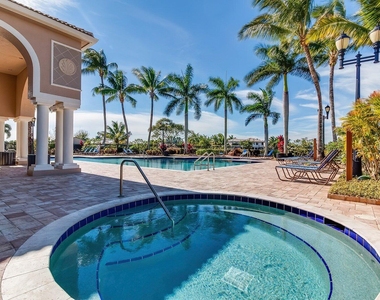 4621 Windward Cove Lane - Photo Thumbnail 57