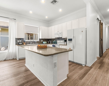 4621 Windward Cove Lane - Photo Thumbnail 31