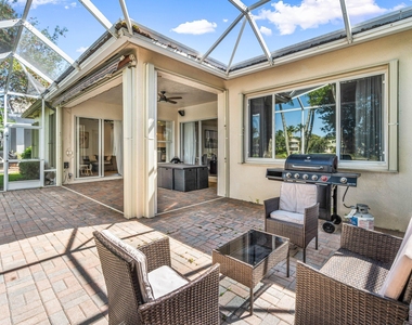 4621 Windward Cove Lane - Photo Thumbnail 10