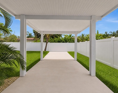 1527 Mayo Street - Photo Thumbnail 72