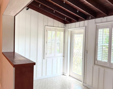 1527 Mayo Street - Photo Thumbnail 22