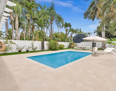 1527 Mayo Street - Photo Thumbnail 79