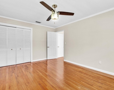 1527 Mayo Street - Photo Thumbnail 55