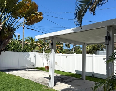 1527 Mayo Street - Photo Thumbnail 20