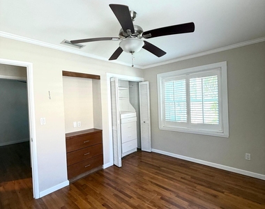 1527 Mayo Street - Photo Thumbnail 29