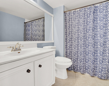 5420 N Ocean Drive - Photo Thumbnail 33