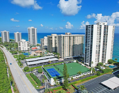 5420 N Ocean Drive - Photo Thumbnail 12