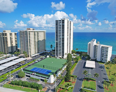 5420 N Ocean Drive - Photo Thumbnail 10