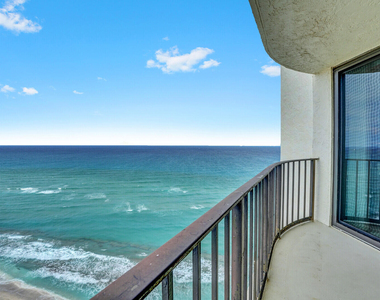 5420 N Ocean Drive - Photo Thumbnail 36
