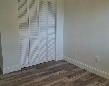 1097 Wilkinson Road - Photo Thumbnail 14