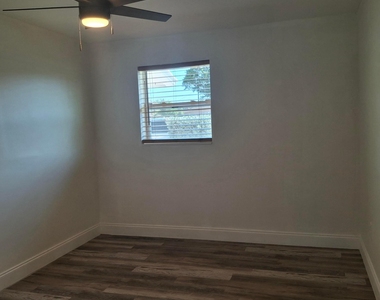 1097 Wilkinson Road - Photo Thumbnail 13